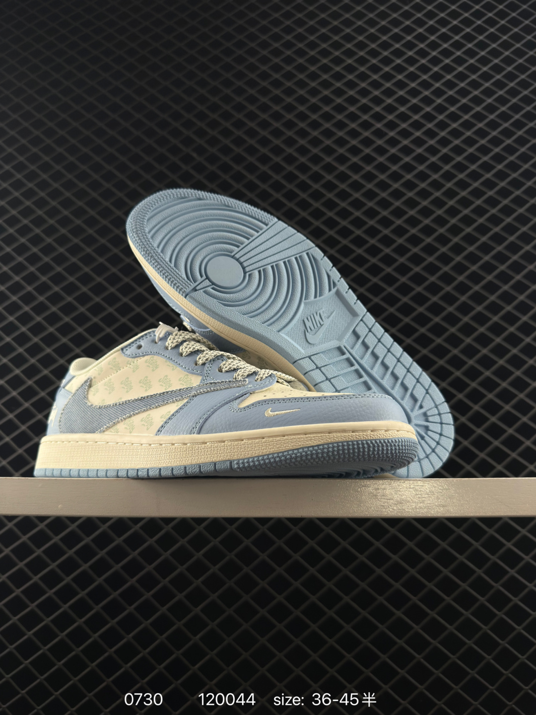 Nike Air Jordan 1 x Travis Scott AJ1